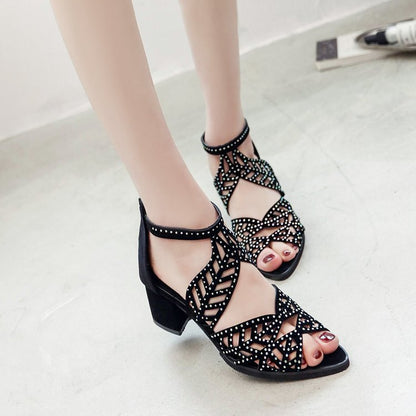 Sandalias romanas huecas con strass