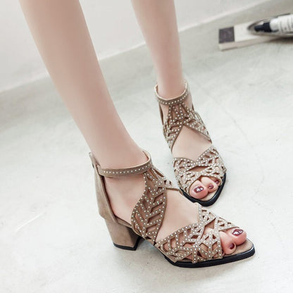 Sandalias romanas huecas con strass